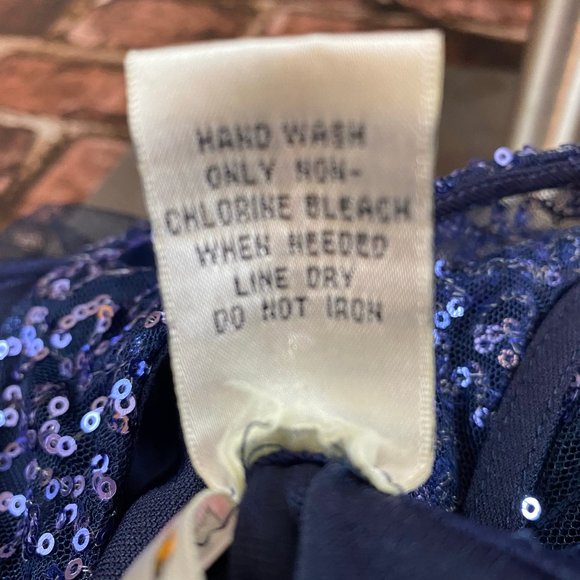 Mimi Chica Sleeveless Fit & Flare Mini Dress Size Small Sequins with Tulle Skirt - Picture 8 of 8